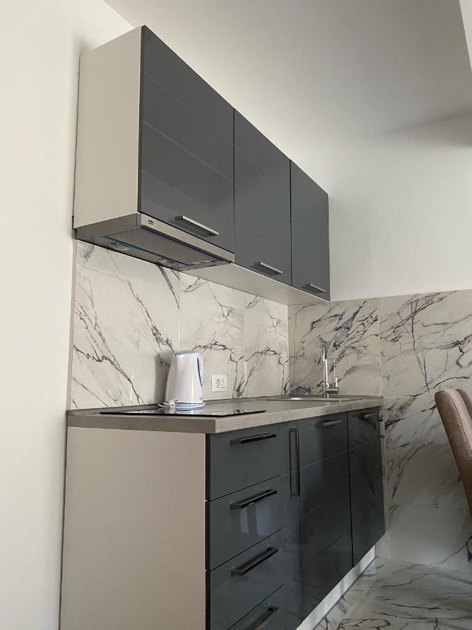 Venera Apartments Будва Экстерьер фото